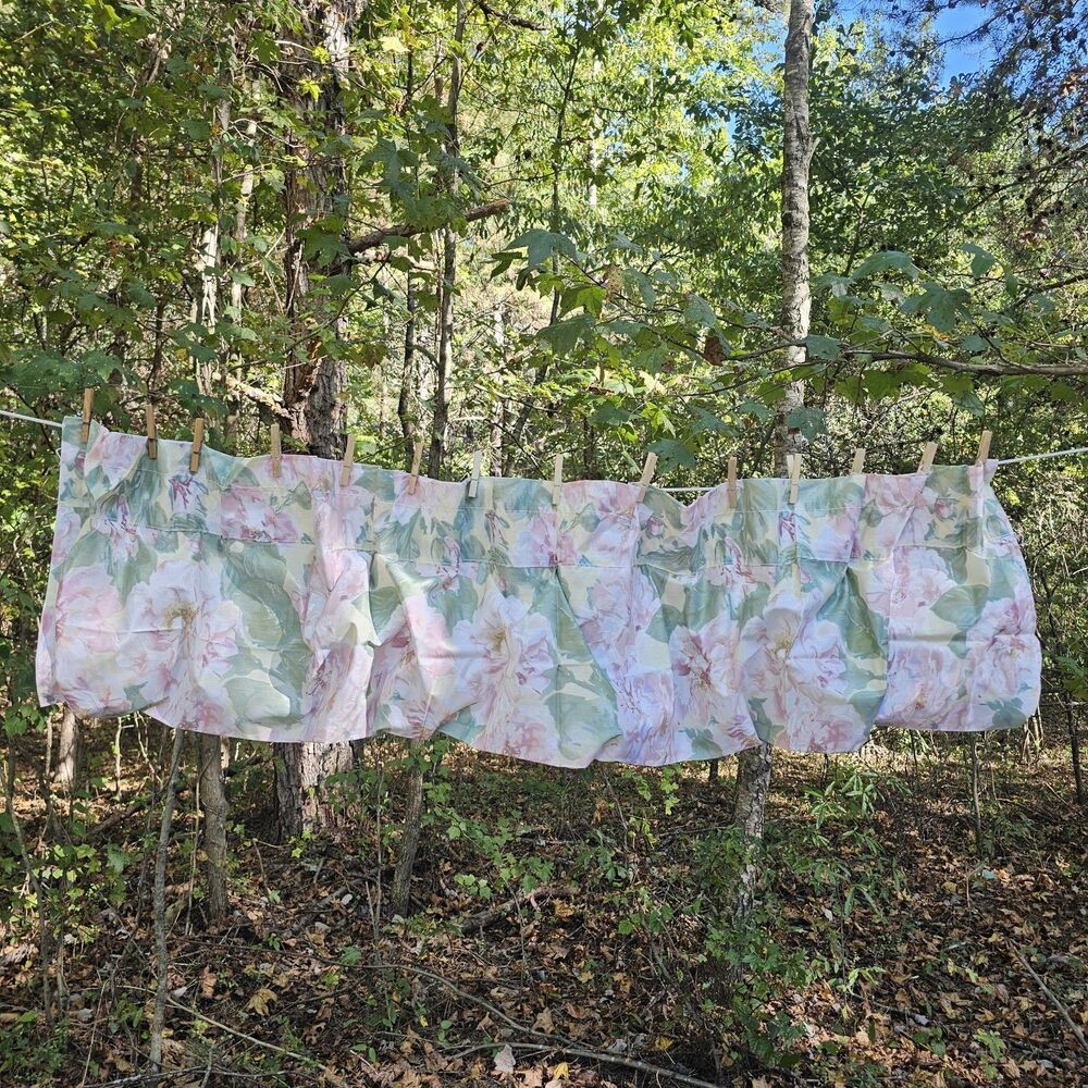 Vintage Galleria Marsha Parfait Floral Balloon Valance Pink Roses Yellow 80"